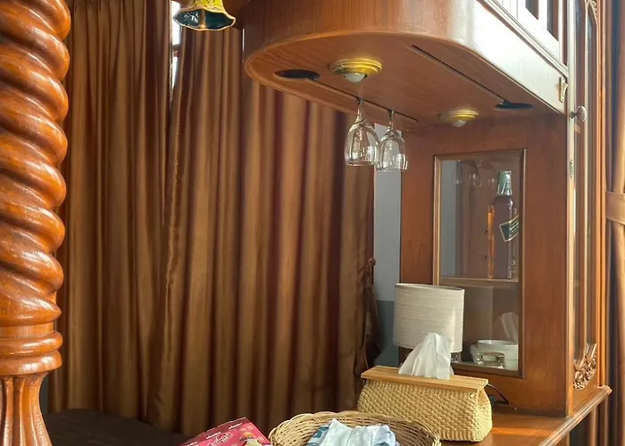 Kp. เพลส หลวงแพ่ง Apartment *